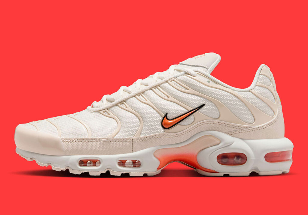 Nike präsentiert einen "Phantom" Air Max Plus.