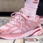 Unheardof x adidas Adistar Cushion 3 „Piggy“ erscheint im März 2025.