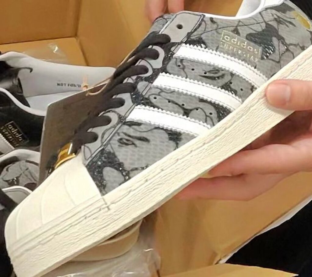Das atmos x BAPE x adidas Superstar "25th Anniversary" Pack erscheint im April 2025.