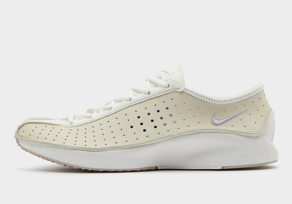 Der Nike Air Superfly sucht seinen Retro-Moment in "Coconut Milk".