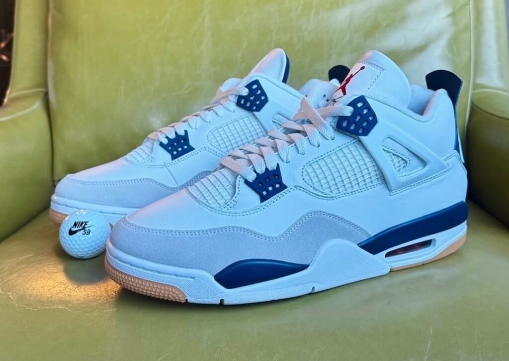 Wo man die Nike SB x Air Jordan 4 „Navy“ kaufen kann