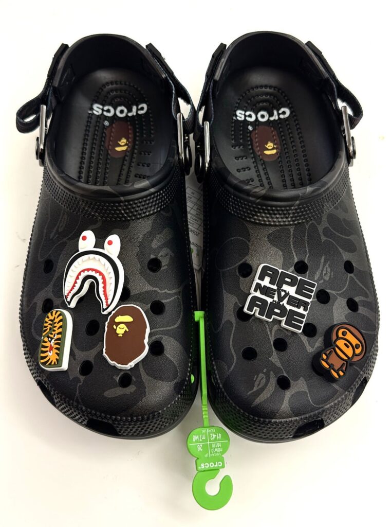 Bape Crocs in vierter "Black Camo"-Farbvariante enthüllt