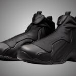 Der Nike Air Flightposite One “Black” kehrt im Februar 2025 zurück.