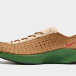 Der Nike Air SuperFly Retro marschiert weiter in "Ale Brown".