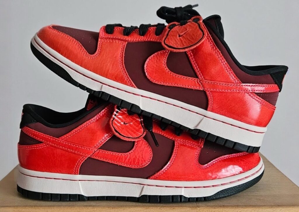 Die Nike Dunk Low „Red Panda“ erscheint im Spätsommer 2025.