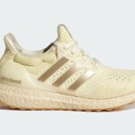 Die adidas UltraBoost 1.0 „Warm Vanilla“ erscheint diesen Sommer.