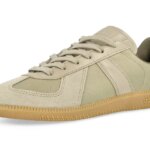 Die BW Army von adidas erhält einen vintage „Sand Dust“-Look für den Frühling.