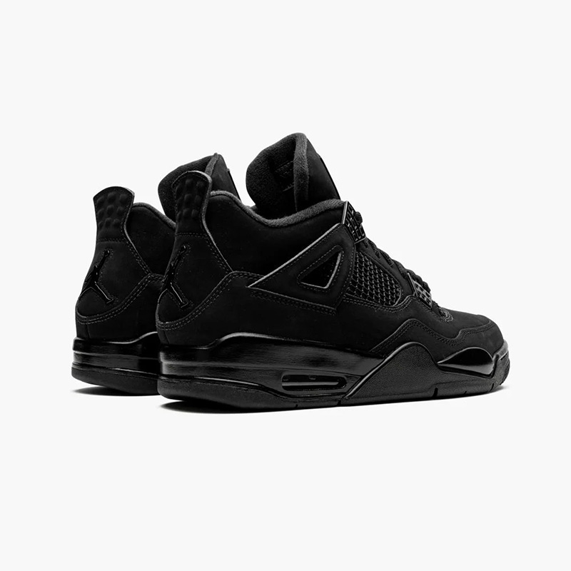 Wie man gefälschte Air Jordan 4 „Black Cat“ erkennt