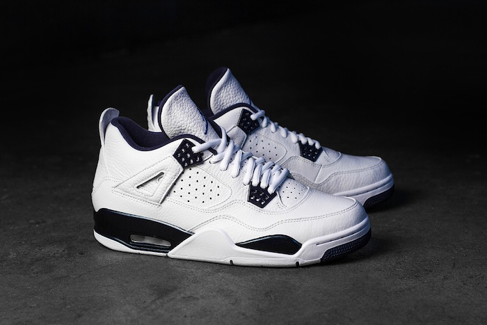 Air Jordan 4 Columbia